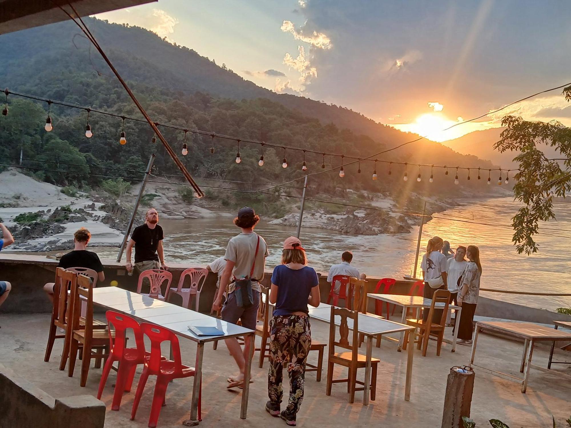 Villa Mekong Guesthouse Muang Pakbèng Esterno foto