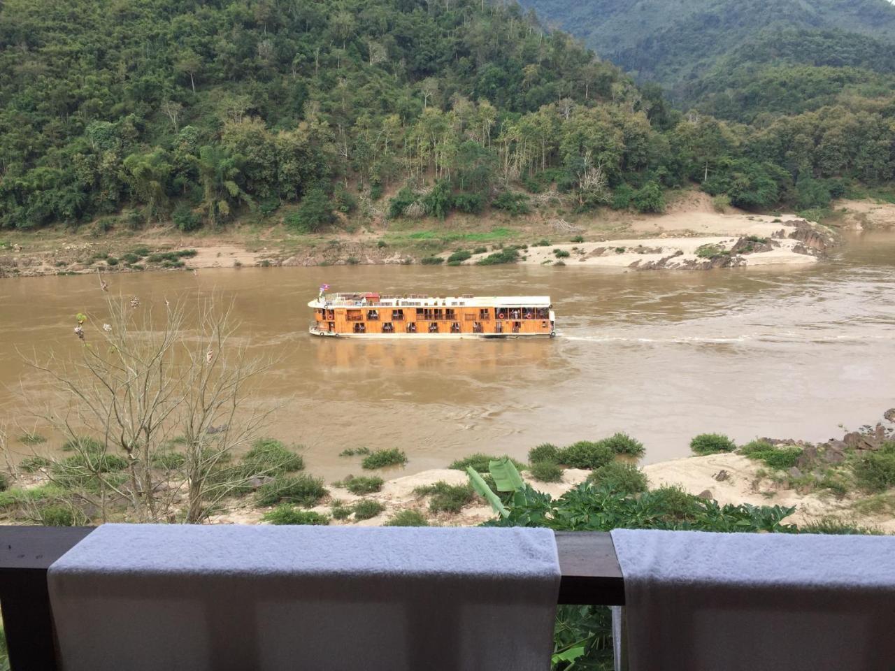 Villa Mekong Guesthouse Muang Pakbèng Esterno foto